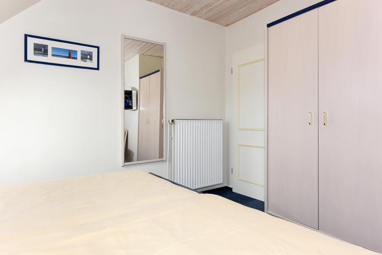 Ferienwohnungen Haus Sternenlicht Esens Buitenkant foto